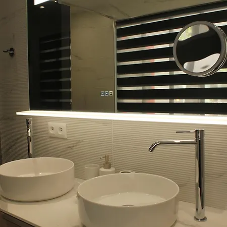 Stella-jacuzzi, Piscine, Calme-parking Les Issambres