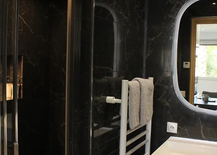 Stella-jacuzzi, Piscine, Calme-parking Lägenhet Les Issambres