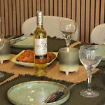 Apartamento Stella-jacuzzi, Piscine, Calme-parking