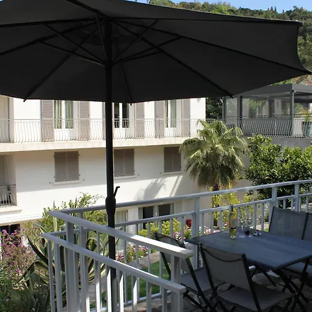 Stella-jacuzzi, Piscine, Calme-parking Apartman