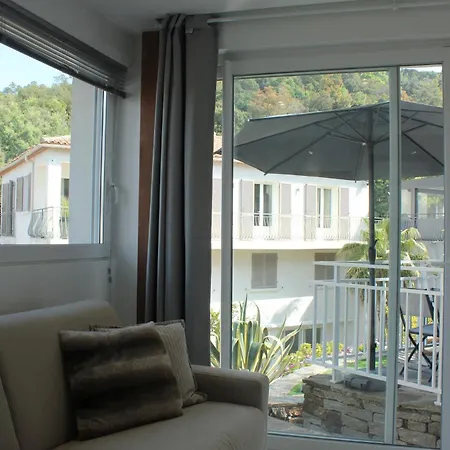 Apartman Stella-jacuzzi, Piscine, Calme-parking Les Issambres