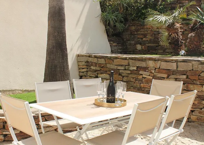 アパート Stella-jacuzzi, Piscine, Calme-parking レ・ズィサンブル